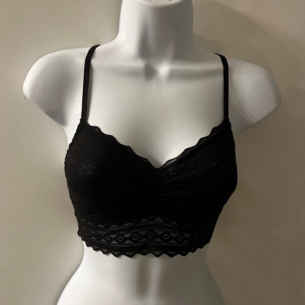 Victorias Secret Pink Black Geometric Lace Bralette